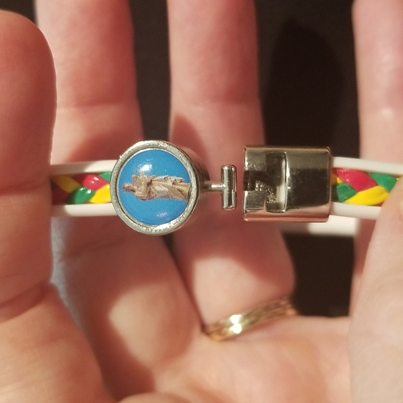 Bracelet from Italy with Italian color braided band - Picture 2 of 6